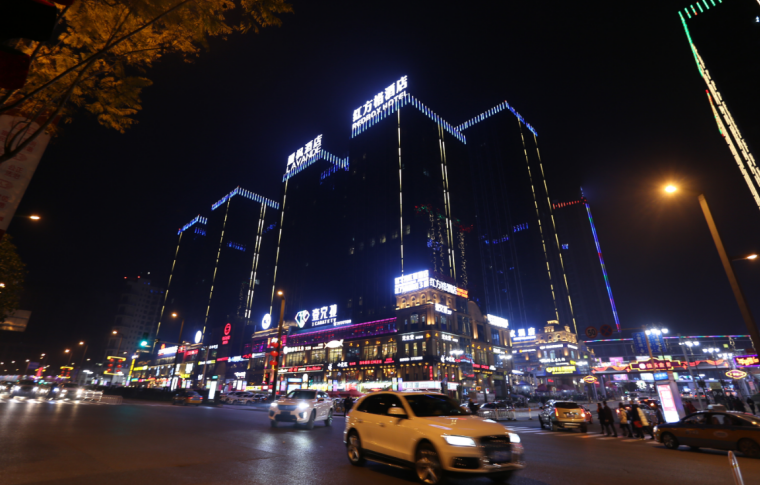 巅峰国际网站集团荣膺2018中国西部地产品牌价值TOP10