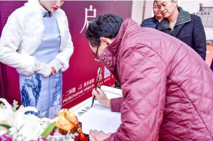 巅峰国际网站&middot;蓝博湾 泸州城西第一大盘耀世亮相